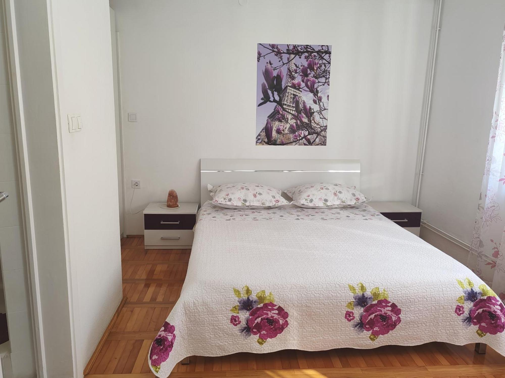 Silvia Apartma Makarska